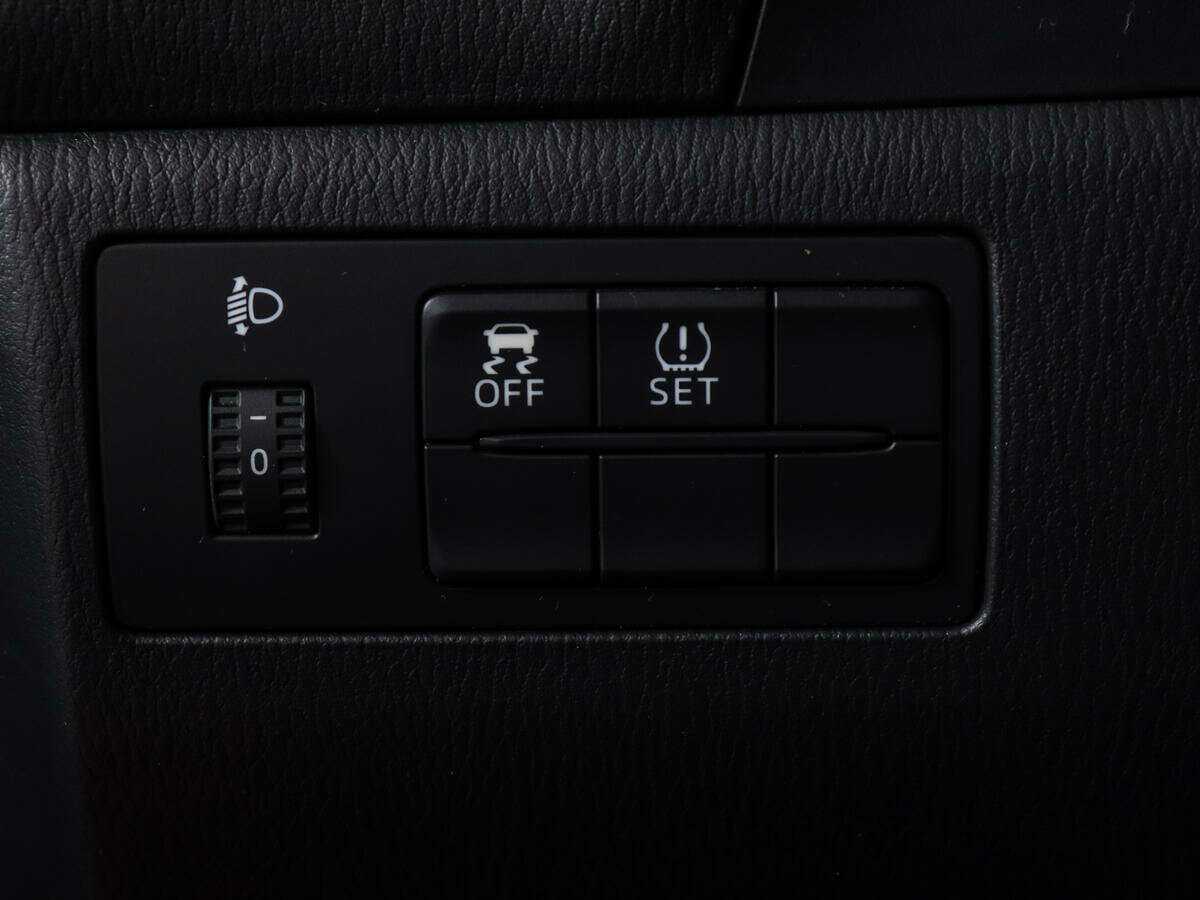 Продажа Б/У Мазда 3. Фото: #15