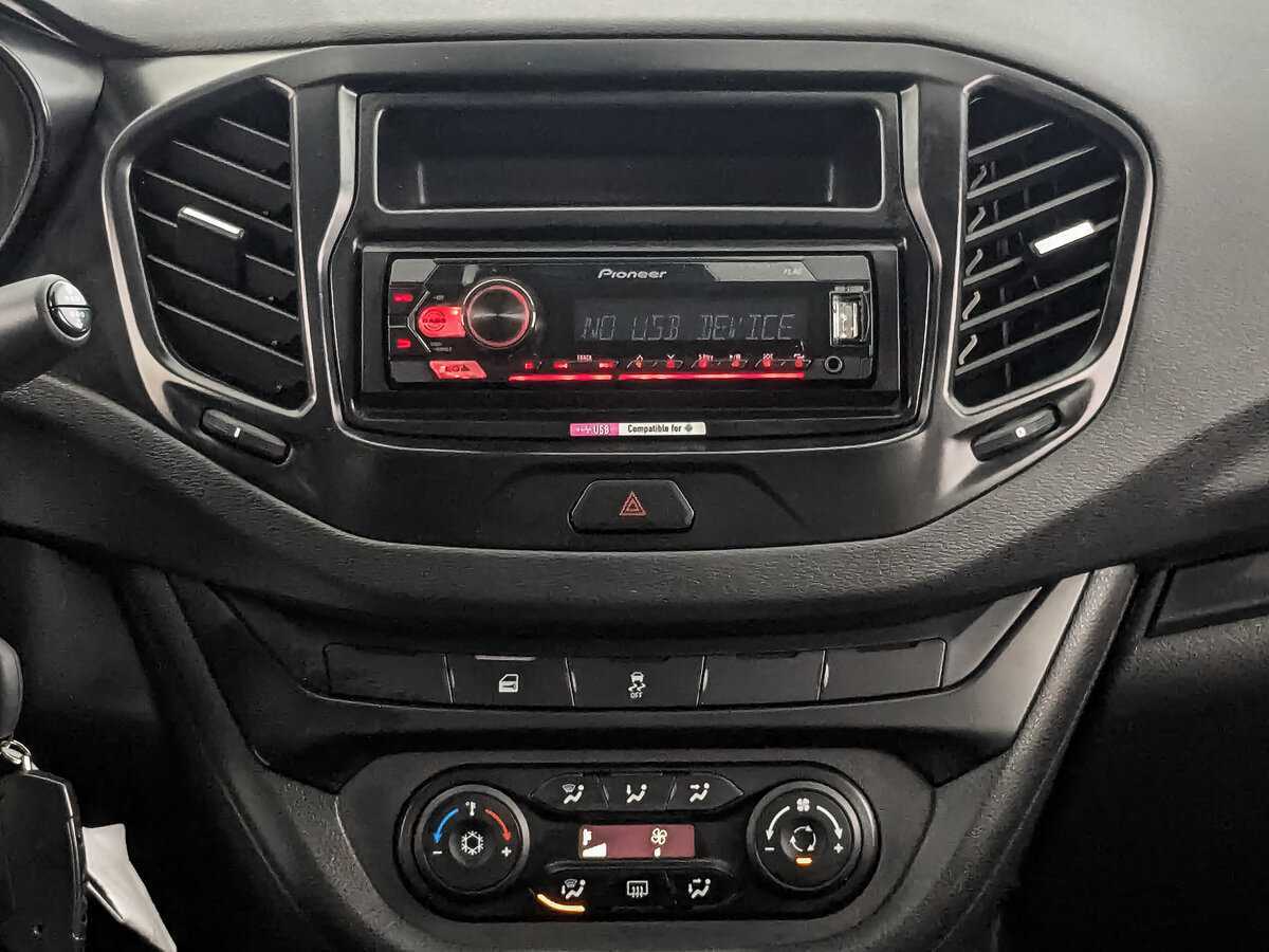 Продажа Б/У Лада (ВАЗ) Веста. Фото: #12