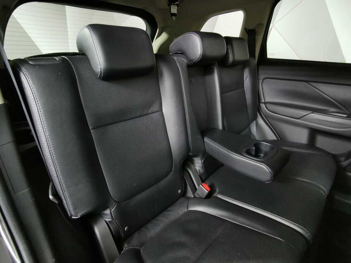 Продажа Б/У Митсубиши Оутлэндер. Фото: #12