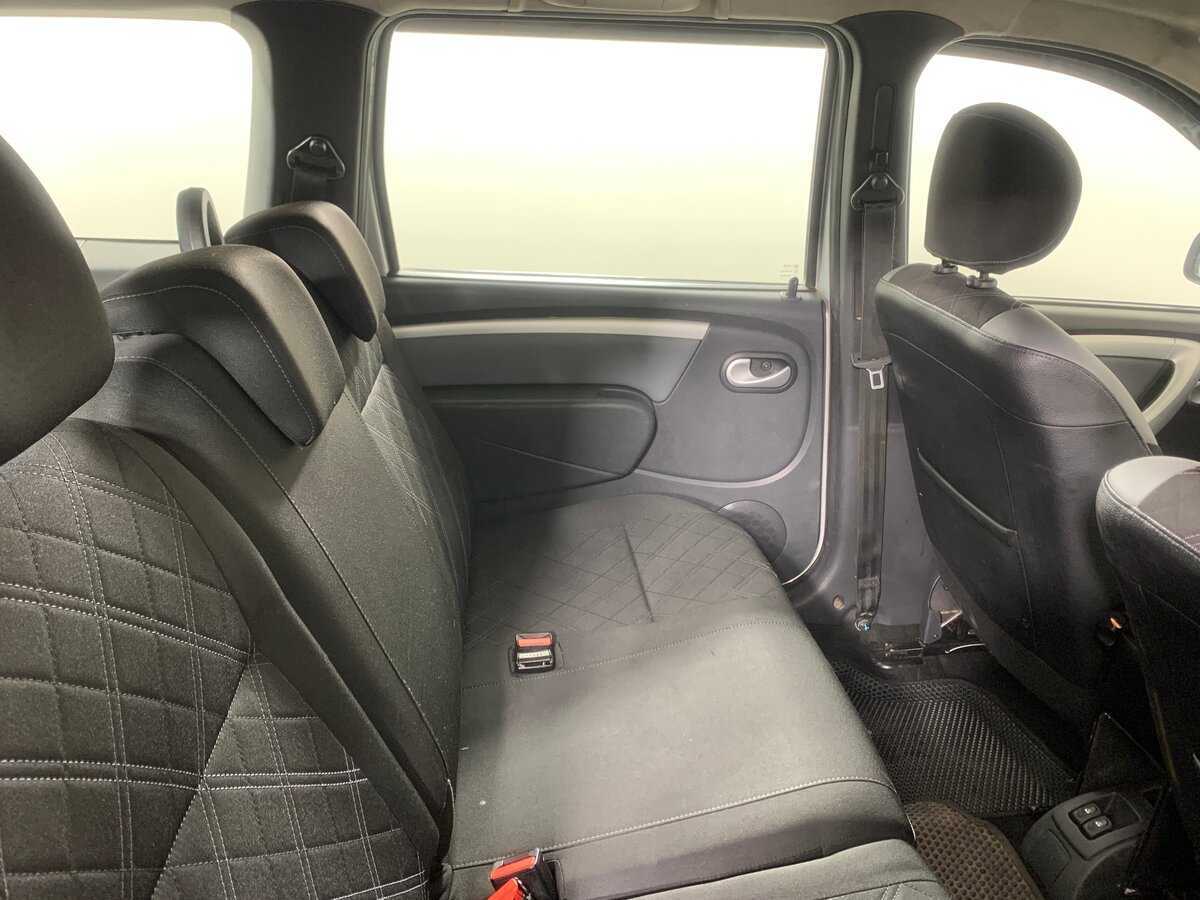 Продажа Б/У Лада (ВАЗ) Ларгус. Фото: #17