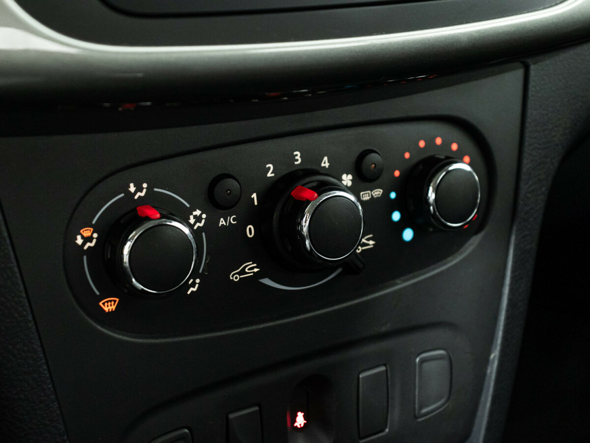 Продажа Б/У Рено Сандеро. Фото: #15